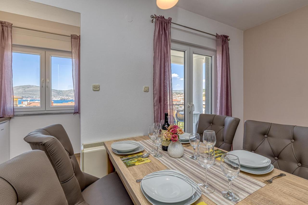 Villa Mihaela Trogir Quarto foto